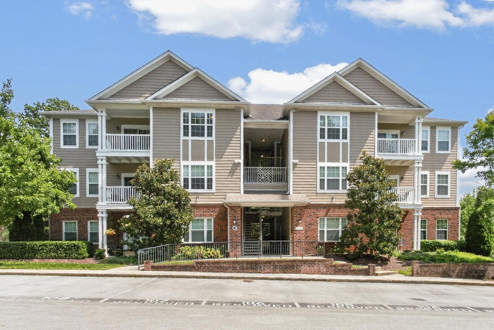 Property Photo:  8605 Peckham Ln 9  TN 37013 