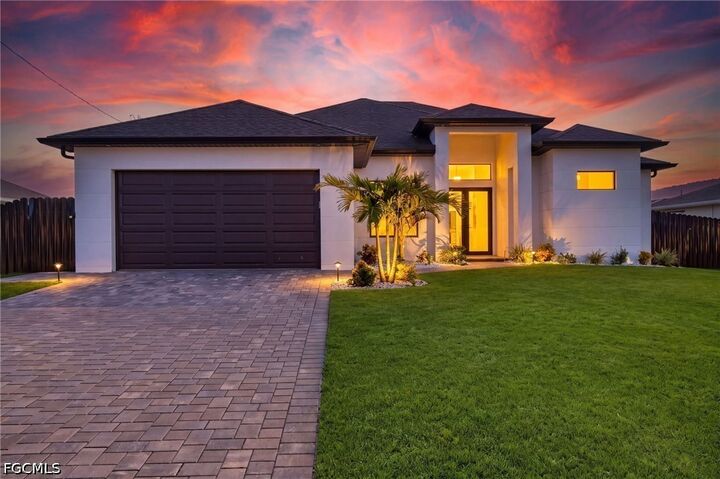 Property Photo:  4131 SW 21st Place  FL 33914 