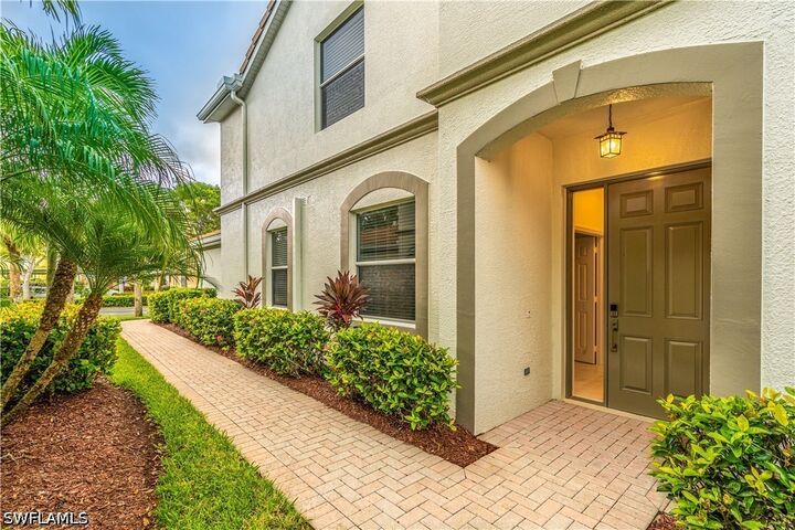 Property Photo:  6817 Sterling Greens Drive 102  FL 34104 