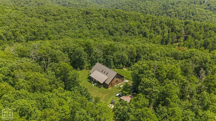 Property Photo:  1352 Endless Road  AR 72639 