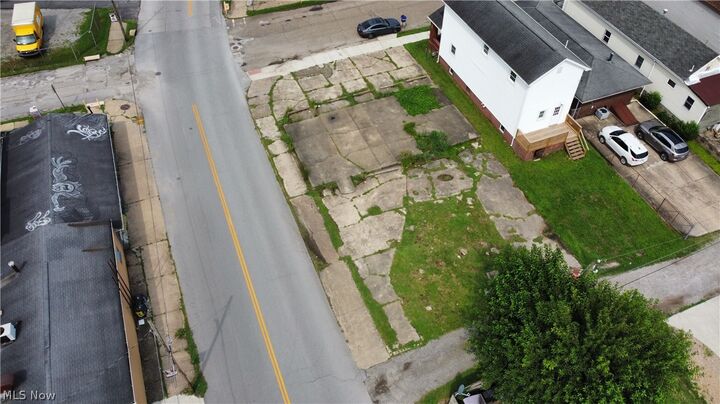 Property Photo: 1300 South Zane Highway OH 43912