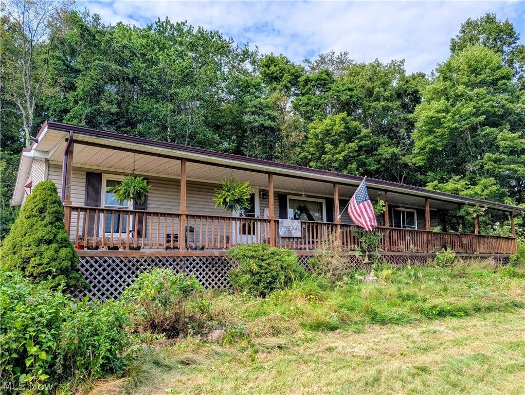 Property Photo: 10811 Freedom Road OH 43749