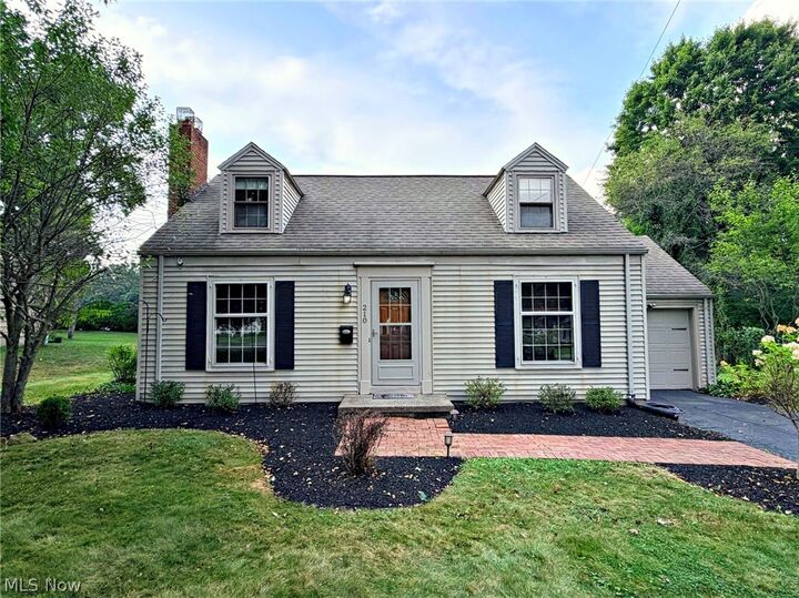 Property Photo: 210 Callahan Road OH 44406