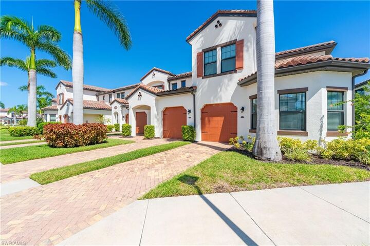 Property Photo: 15145 Palmer Lake Cir 103 FL 34109