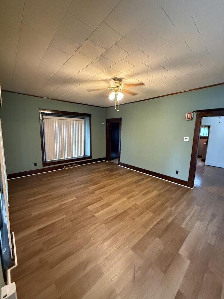 Property Photo: 310 E Beech Street MO 63437
