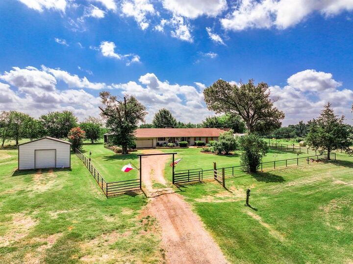 Property Photo:  8727 S Fm 69  TX 75431 