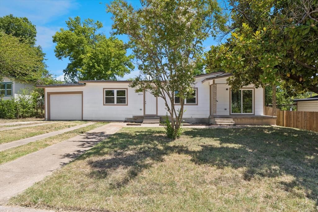 Property Photo: 5054 Corrigan Court TX 75241