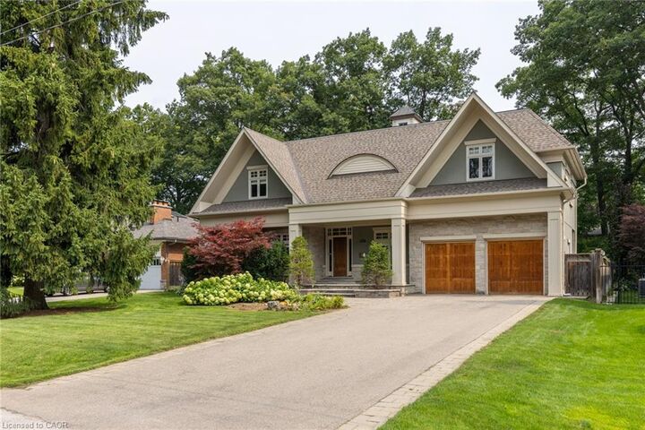 411 Wedgewood Drive — photo 1