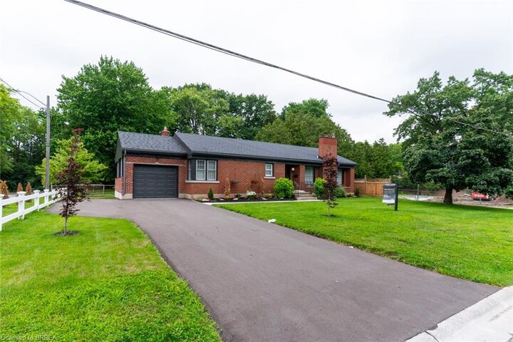 30 Proctor Avenue — photo 1