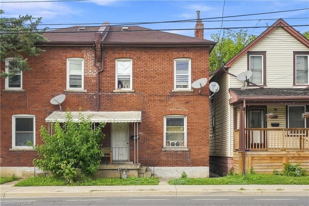 Property Photo: 1085 Cannon Street E ON L8L 2J3