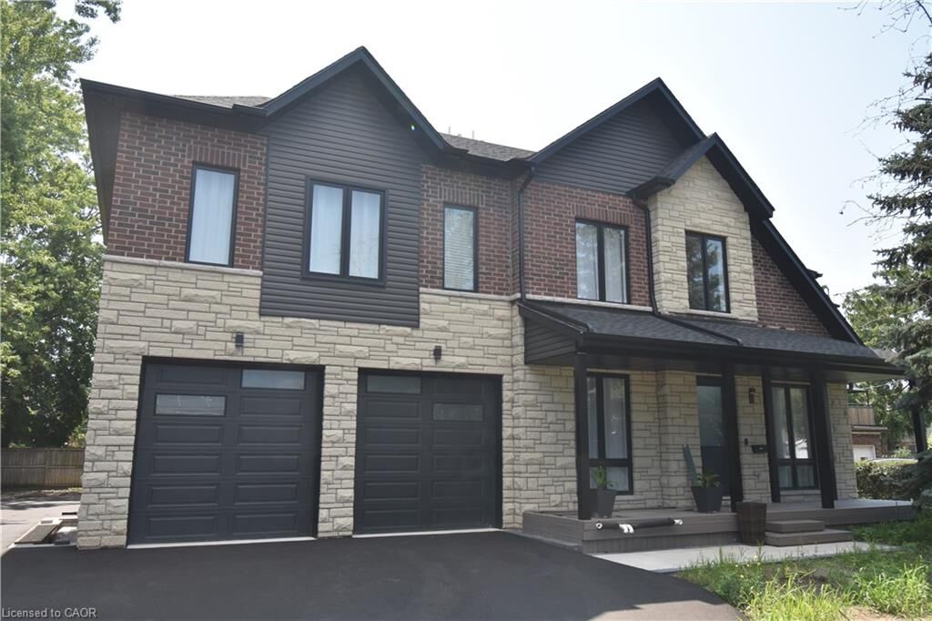 Property Photo:  1294 Coric Avenue 2  ON L7R 3S3 