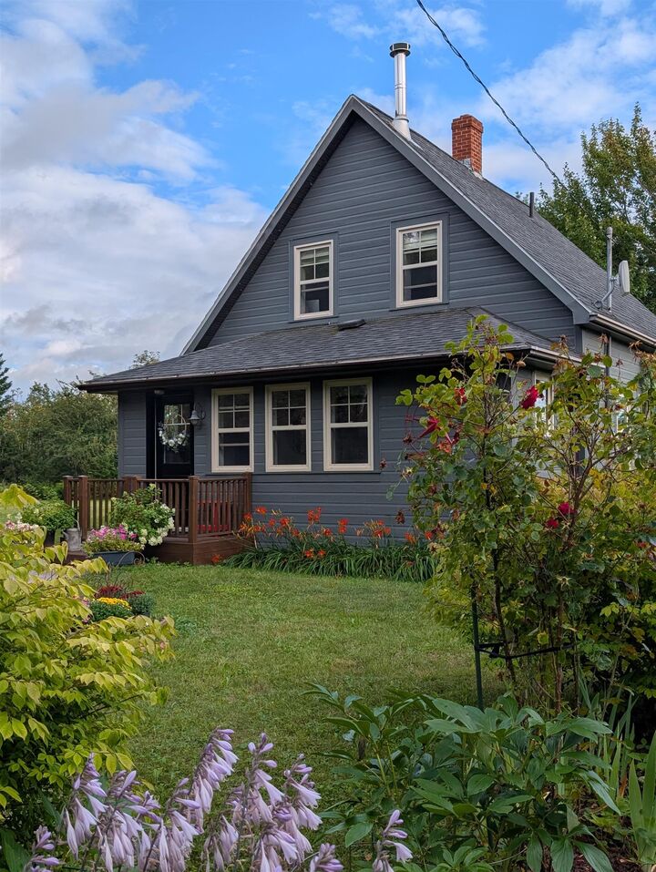 1737 Iona Road — photo 1
