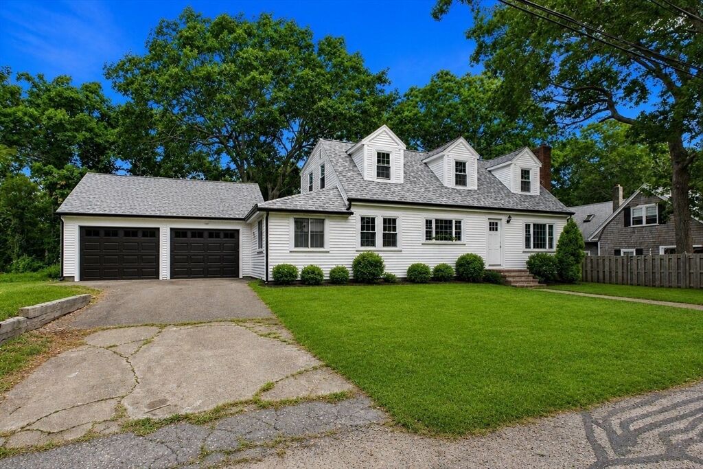 Property Photo:  17 Winthrop Rd  MA 02360 