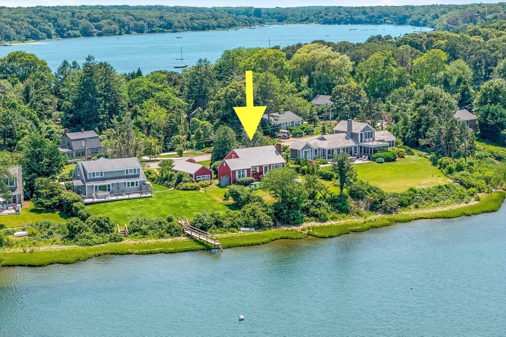 Property Photo:  36 Hines Point Rd  MA 02568 