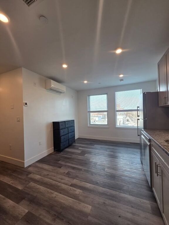 Property Photo: 585 Essex Street 409 MA 01902