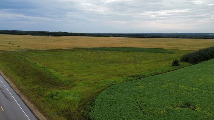 Property Photo:  Lot 1 SW-28-71-10-W6 RR  AB T0H 0C0 
