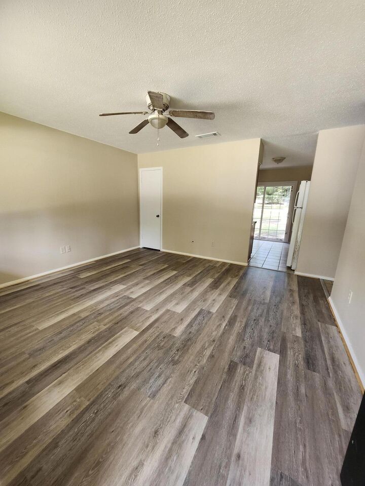 Property Photo:  618 Elm  LA 71461 