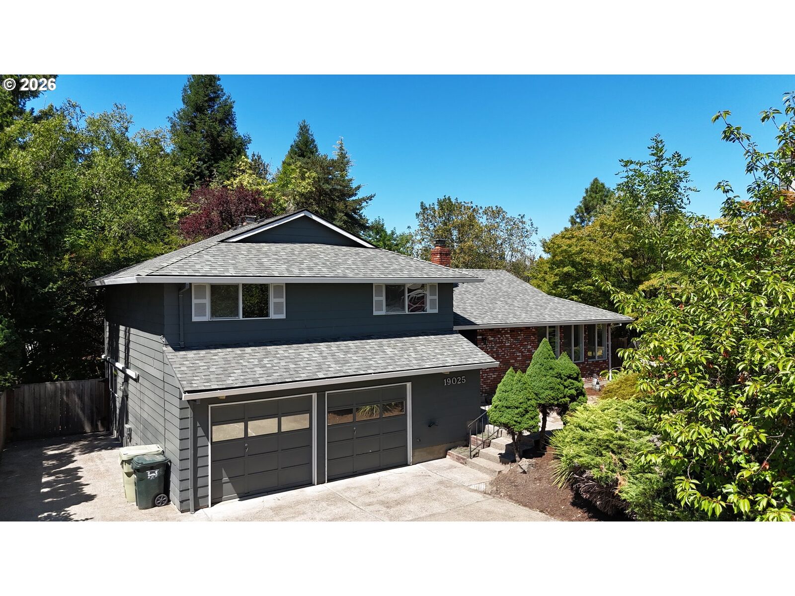 Property Photo:  19025 SW Brooklawn Ct  OR 97003 