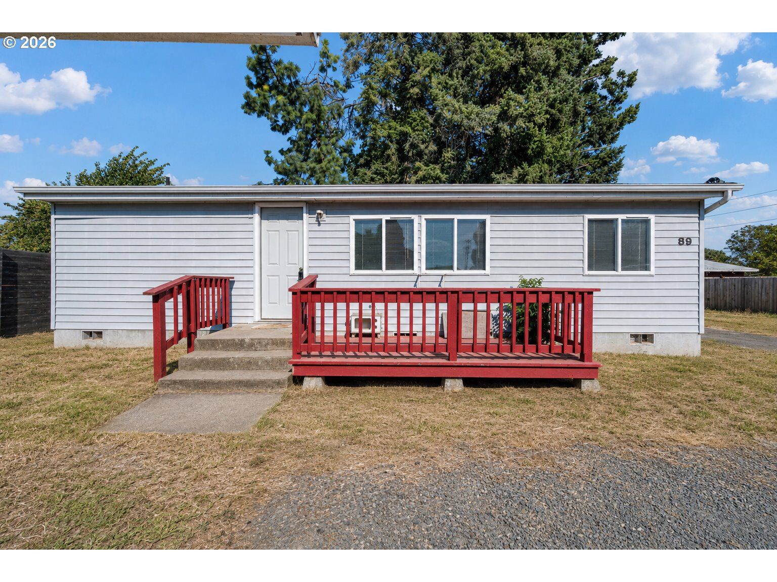 Property Photo:  89 Shady Loop  OR 97477 
