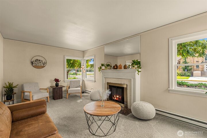 Property Photo: 938 Washington St. WA 98801