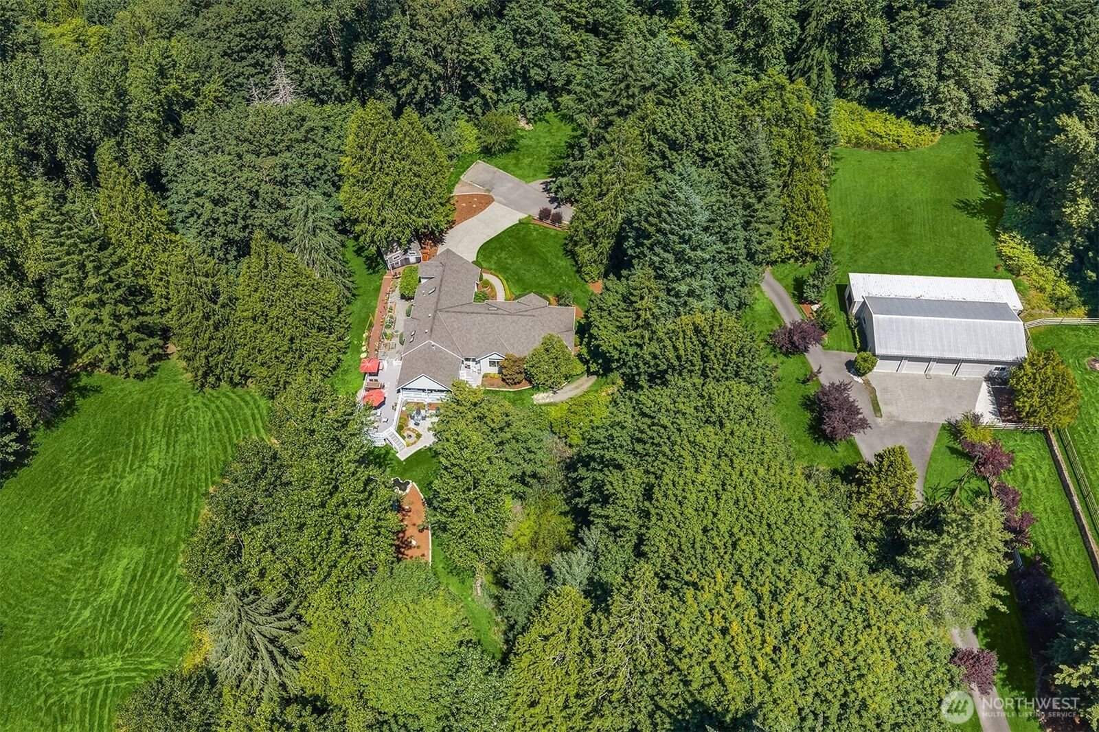 Property Photo: 27522 NE 53rd Street WA 98053