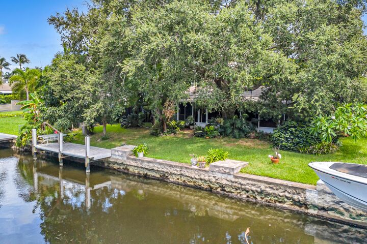 Property Photo:  1200 Orange Isle  FL 33315 
