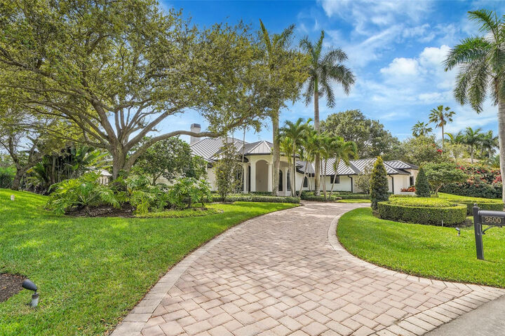Property Photo: 3600 Paddock Road FL 33331