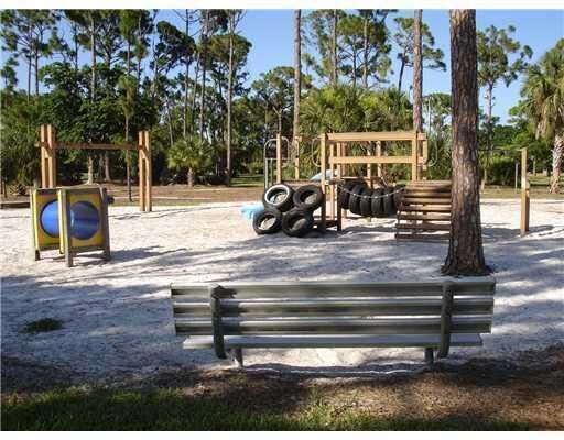 Property Photo: 1521 15th Lane FL 33418