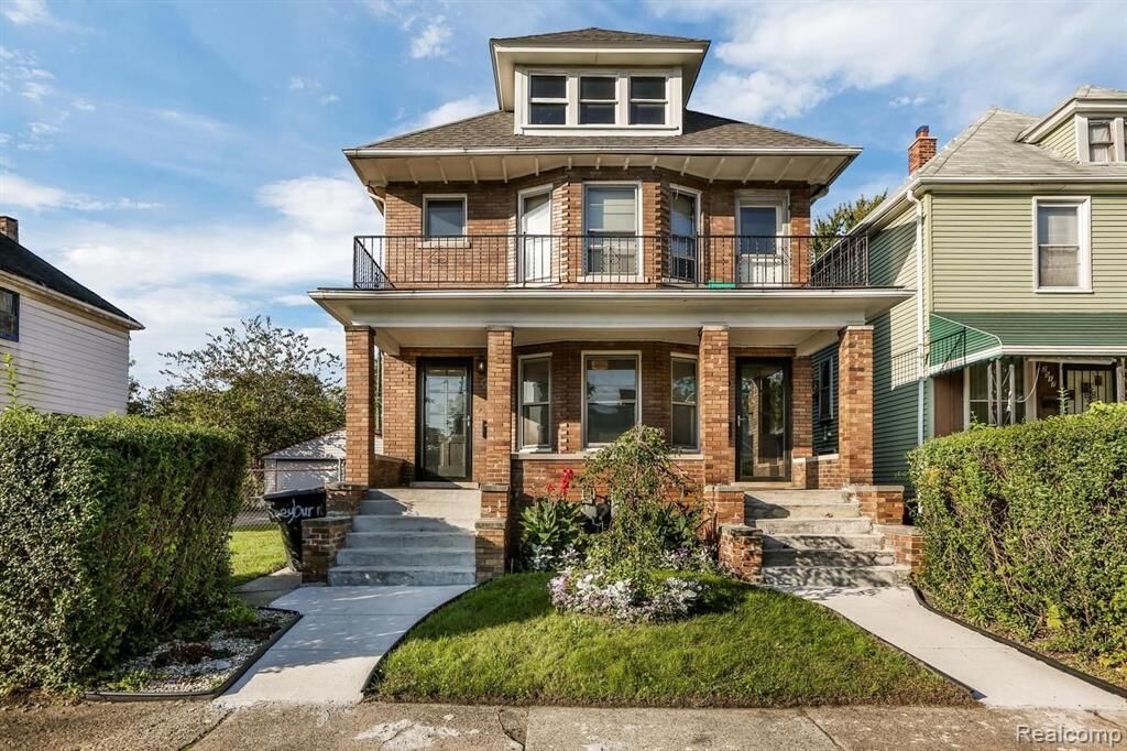 Property Photo: 2511 Seyburn Street MI 48214