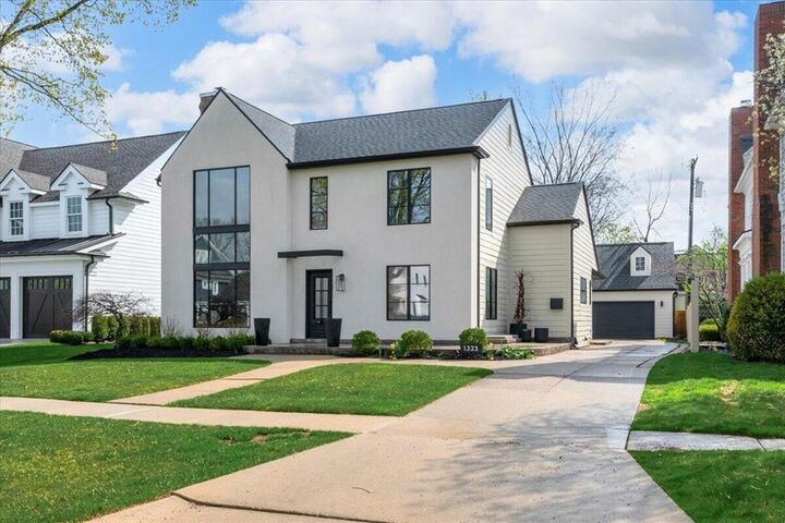 Property Photo: 1323 Washington Boulevard MI 48009