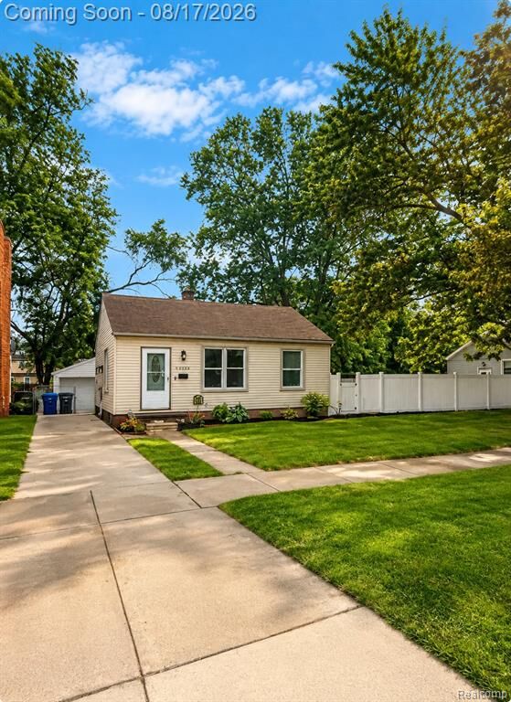 Property Photo:  26225 Annapolis Street  MI 48125 