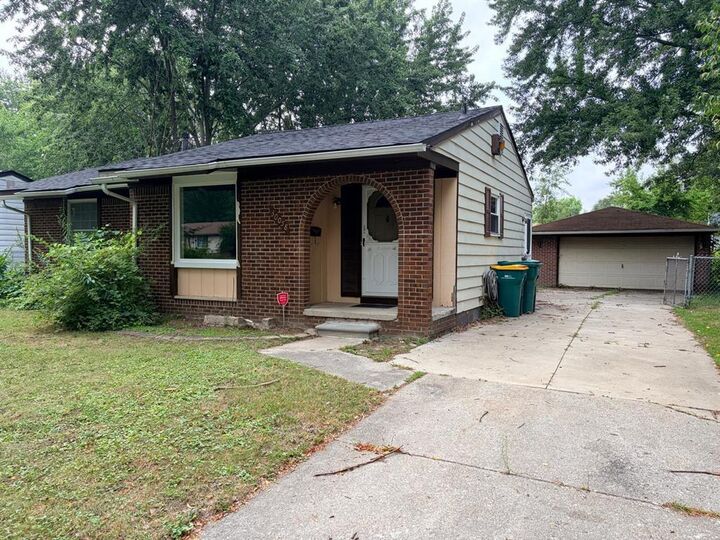 Property Photo: 30058 Halecreek Street MI 48174