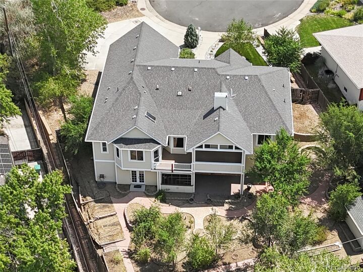 Property Photo:  2057 S Ironton Court  CO 80014 