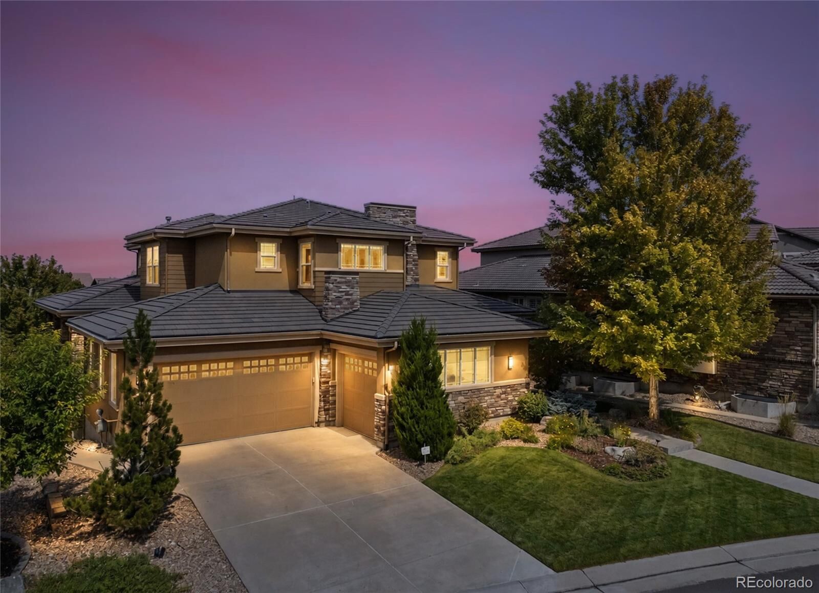 Property Photo:  255 Maplehurst Point  CO 80126 