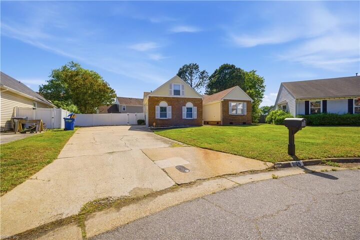 Property Photo:  5105 Hawks Bill Ct  VA 23464 