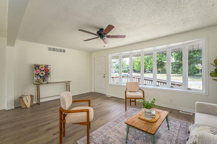 Property Photo:  1112 N Acadia Ave  KS 67212-3145 