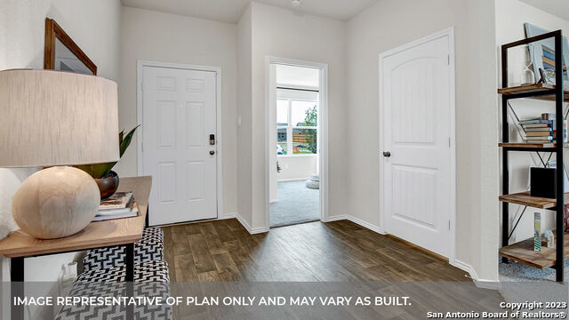Property Photo: 712 Prince Albert TX 78155