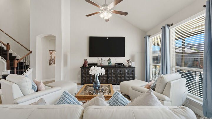 Property Photo: 4929 Battle Lake St TX 78108