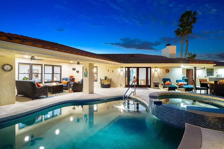 Property Photo:  45385 Taos  CA 92210 