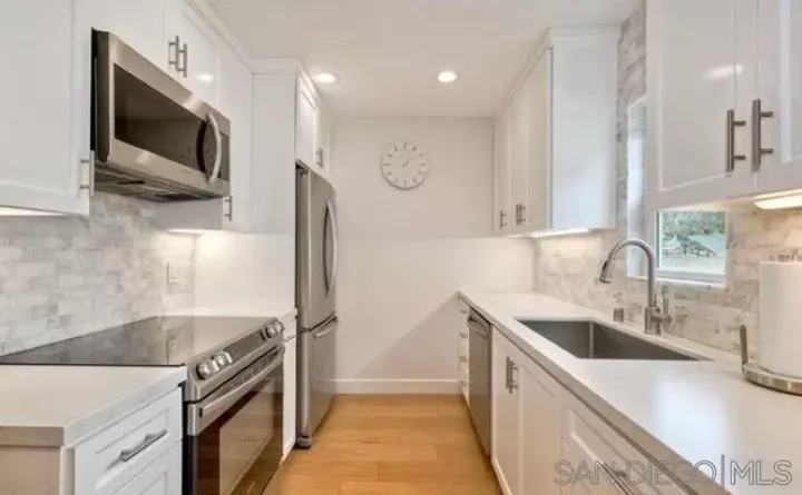 Property Photo:  1174 Locust Street  CA 92106 