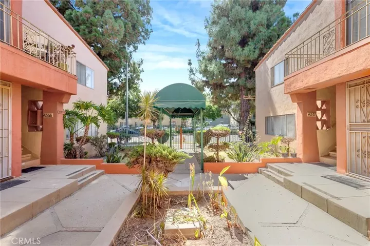 Property Photo:  4261 Leimert Boulevard  CA 90008 