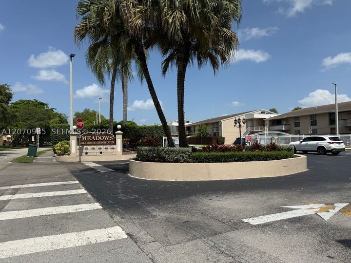 Property Photo: 13781 SW 66th St 229B FL 33183