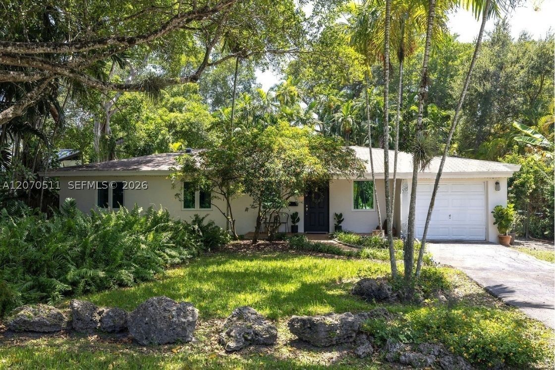 Property Photo:  6390 SW 69th St  FL 33143 