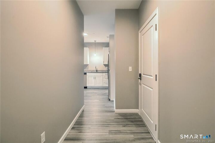 Property Photo: 9 Steele Boulevard 201 CT 06037