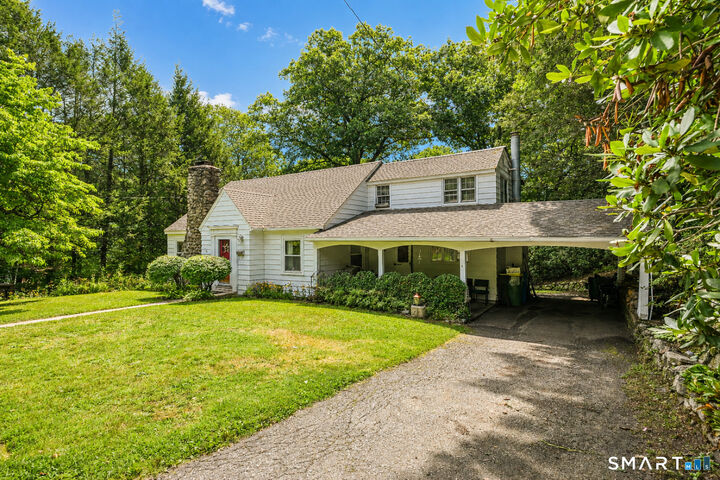 Property Photo:  116 Mount Vernon Avenue  CT 06708 