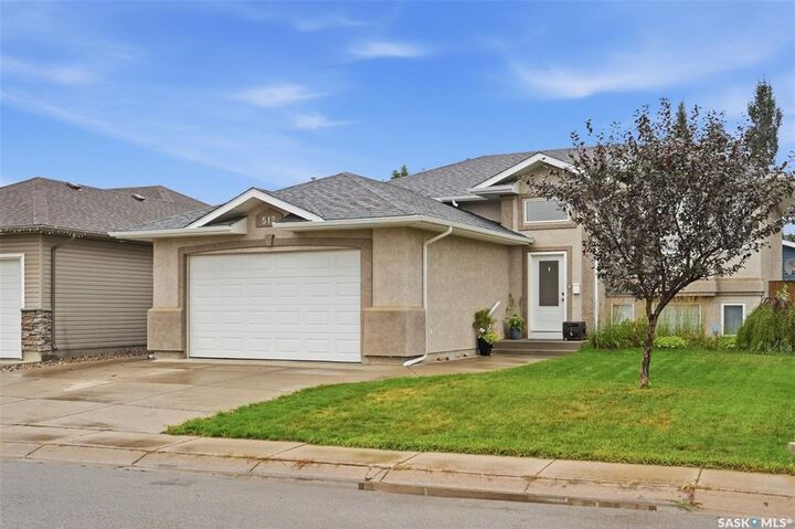 Property Photo: 512 Ens Lane SK S0K 4S0
