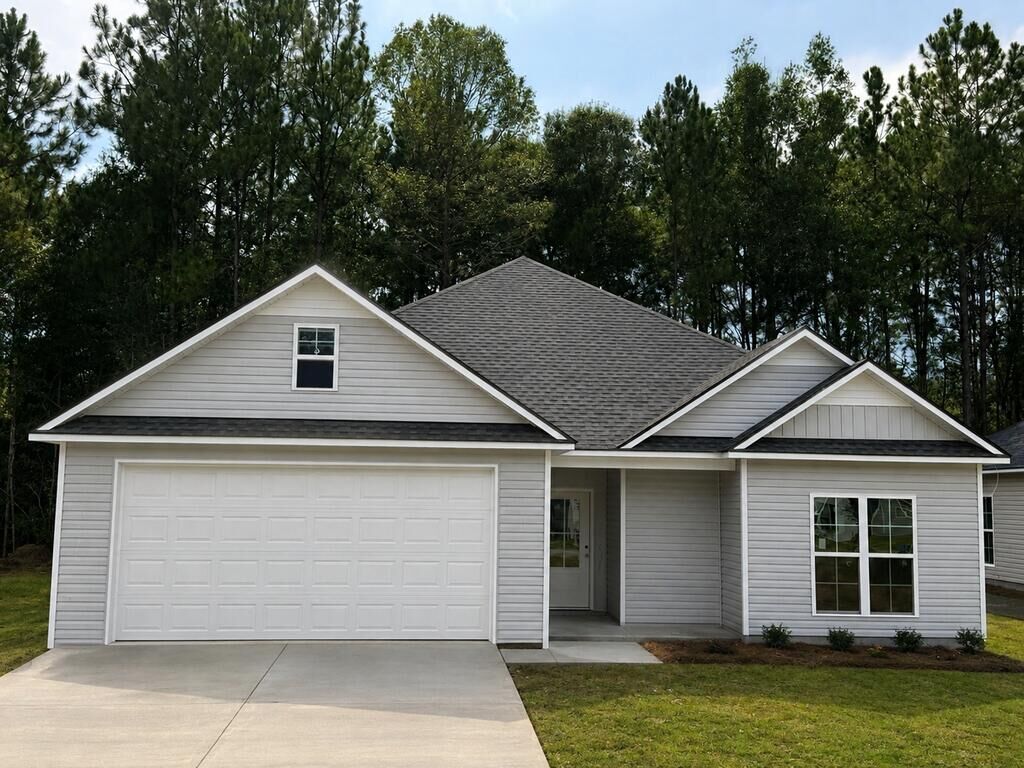 Property Photo: 52 Sloans Village Way SE GA 31768