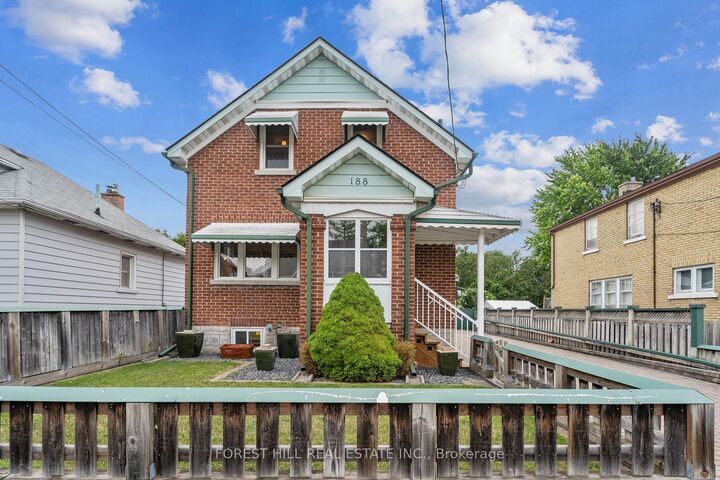 Property Photo: 188 Wentworth Avenue ON N2M 3S4