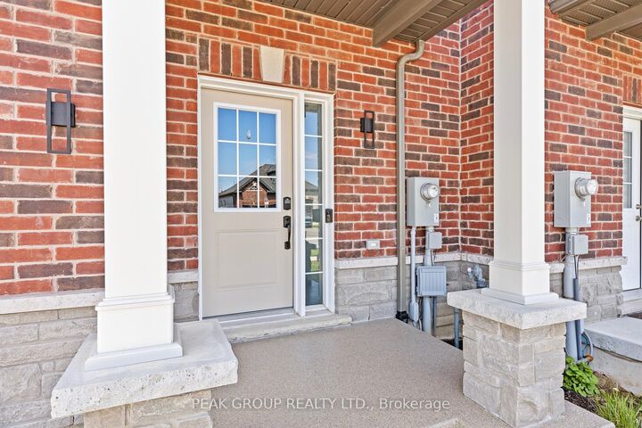 Property Photo: 439 Williams Crescent ON L2A 4P6