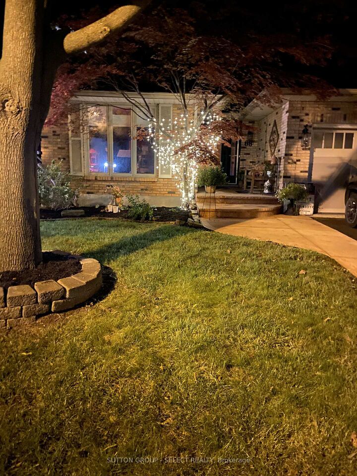 Property Photo: 68 Midale Crescent ON N5X 3C4